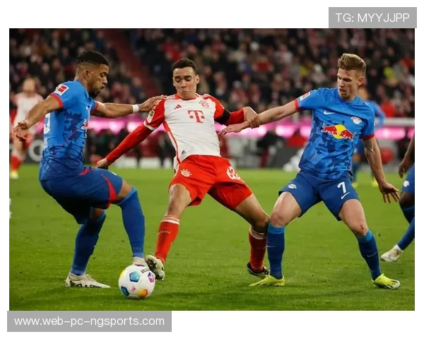 拜仁迎战莱比锡激战在即 强强对决谁能笑到最后