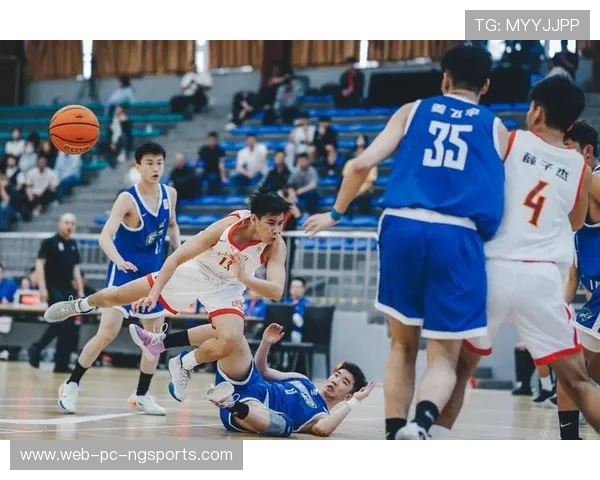 探寻篮球运动员成长轨迹与竞技精神的深度观察纪实报道全景解读篇