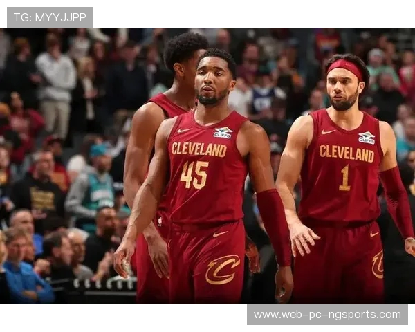 猛龙强势迎战黄蜂鏖战全场两队激烈对攻上演巅峰之战