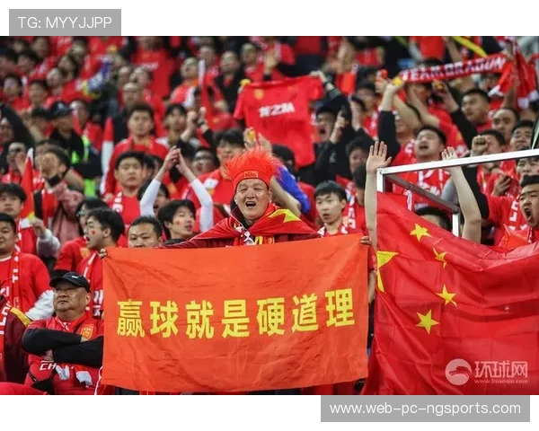 中国与新加坡足球队激战在即谁能在友谊赛中笑到最后