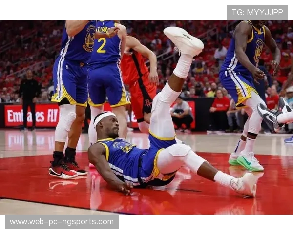 吉米巴特勒领衔热火队重返季后赛争夺总冠军的决心与挑战